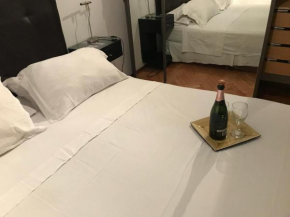 Alquilo x1Dia,1Noche,Semana,Mes Palermo Rural Juncal y Oro 2-4 personas Piscina Cochera Wifi Gim Sauna Laundry SE SOLICITA SEÑA Y SU WHATS APP